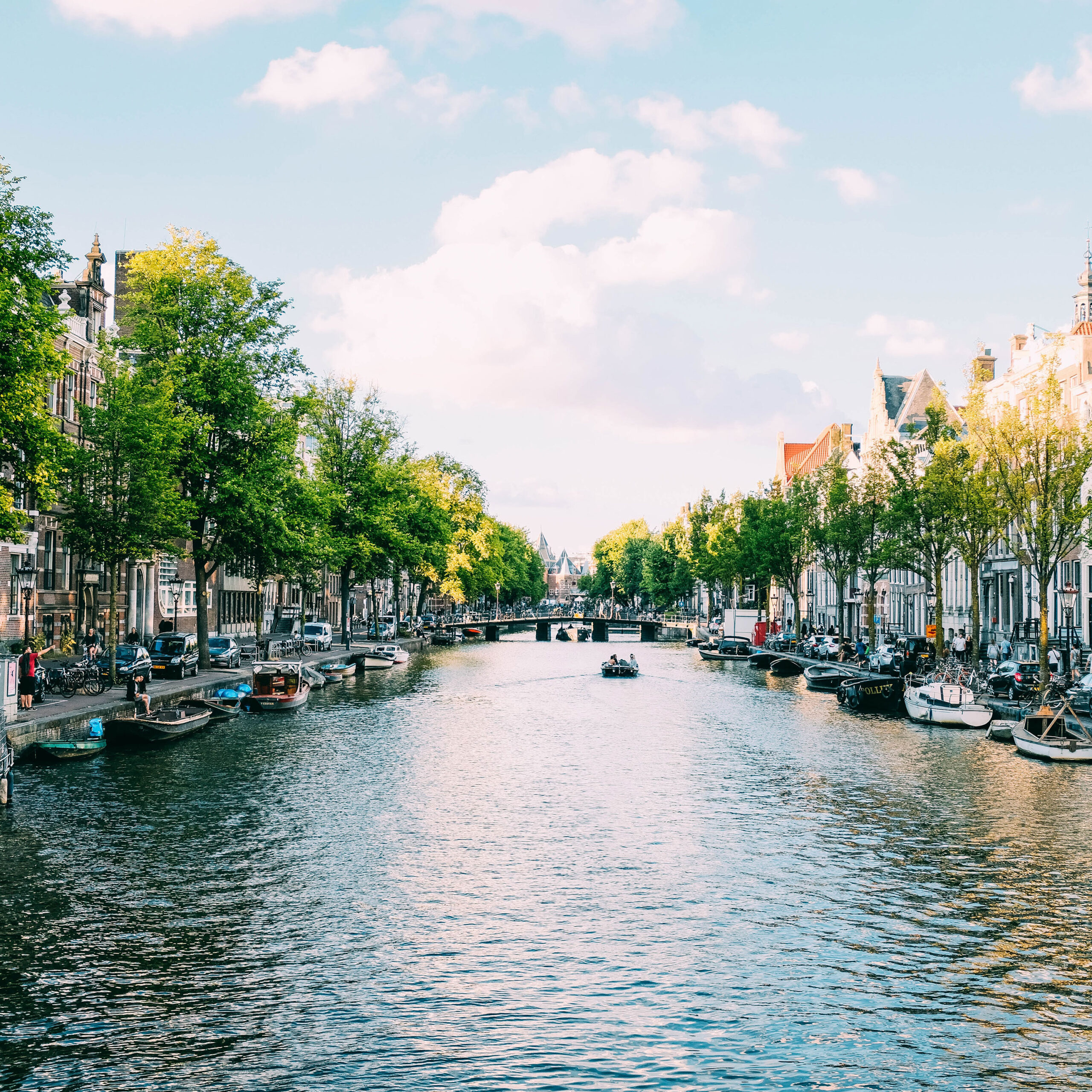 Amsterdam en dos días y con Sonido 8D