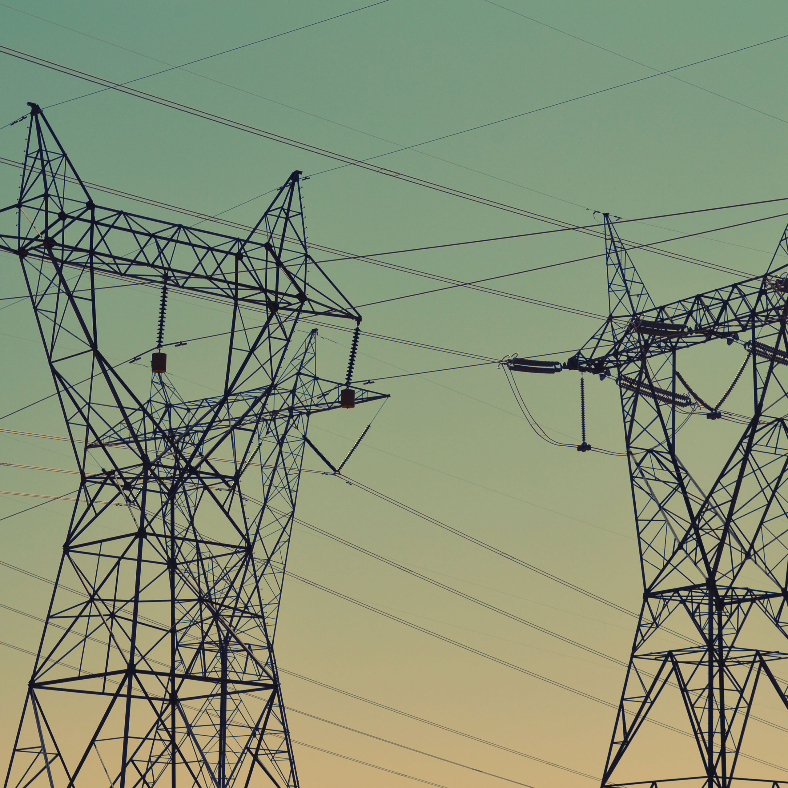 ¿Aumentan las tarifas eléctricas?