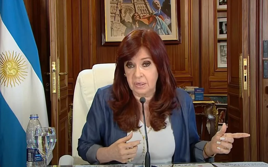 Cristina Kirchner fue condenada a seis años de prisión