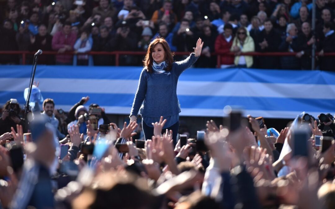 CFK va por la unidad