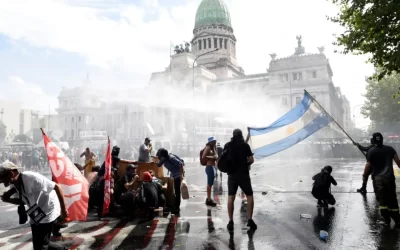 El Gobierno denunciará por terrorismo a los responsables de los incidentes violentos en el Congreso